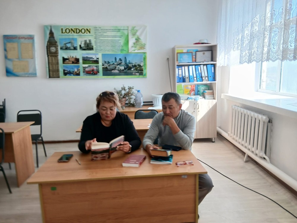 Оқу сағаты «Кітап жақындастырады, оқу біріктіреді»